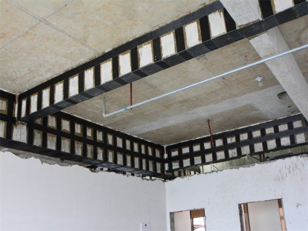 碳纖維布加固施工照片